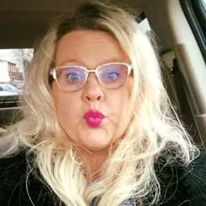 Meet your Posher, Francina